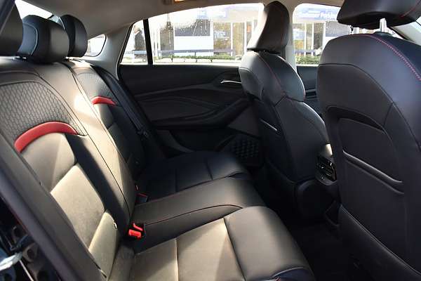 2023 MG MG5 Essence