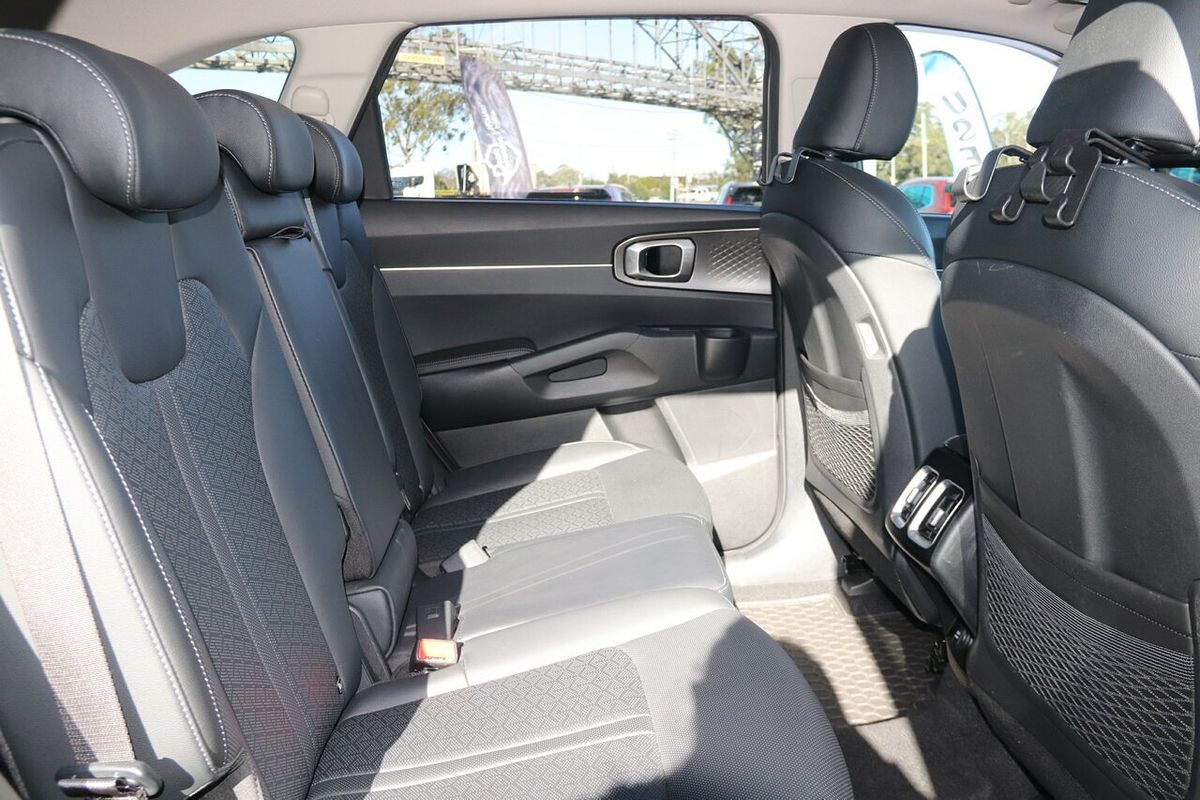 2023 Kia Sorento Sport+ MQ4