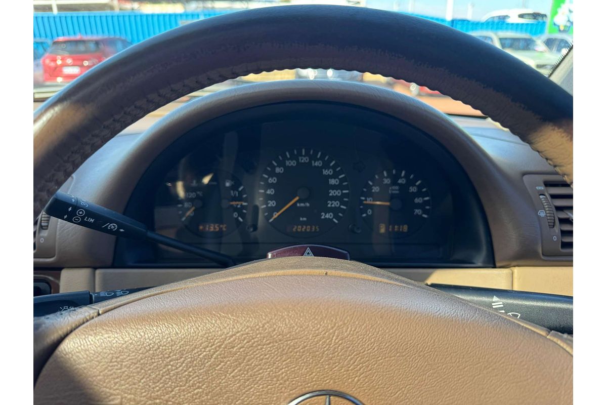 2003 Mercedes-Benz M-Class ML500 Luxury W163