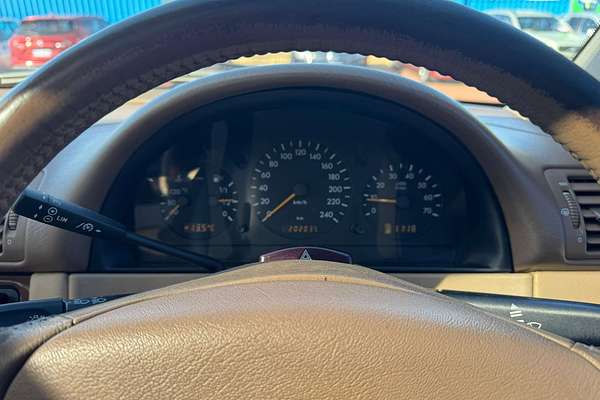 2003 Mercedes-Benz M-Class ML500 Luxury W163