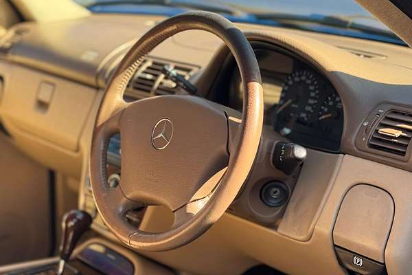 2003 Mercedes-Benz M-Class ML500 Luxury W163