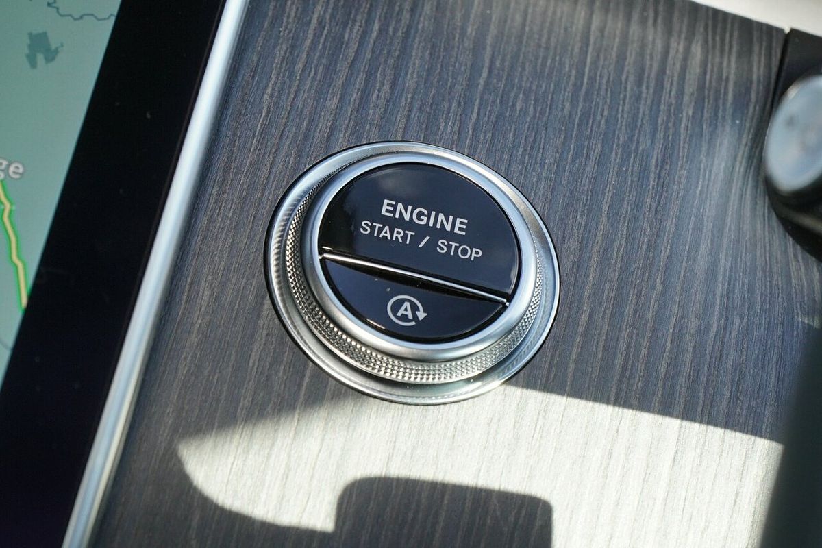 2023 Mercedes-Benz C-Class C300 W206
