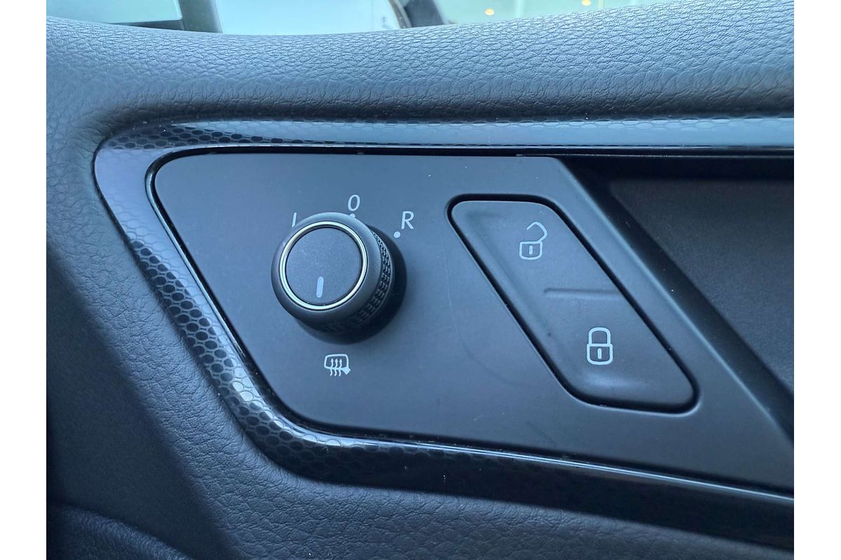 2016 Volkswagen Golf 110TDI Highline 7