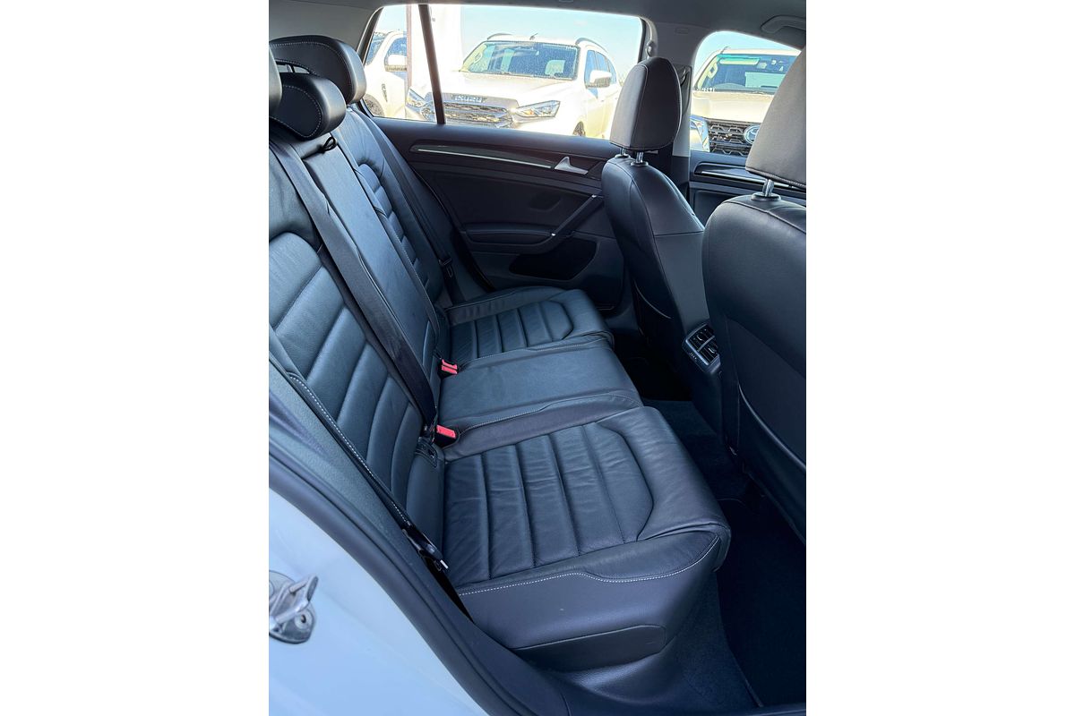 2016 Volkswagen Golf 110TDI Highline 7
