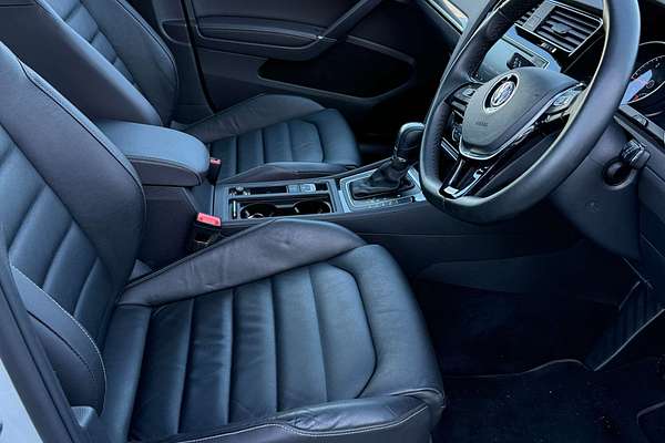 2016 Volkswagen Golf 110TDI Highline 7