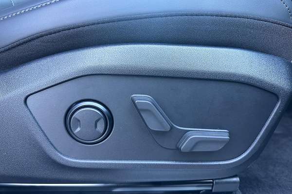 2025 Kia Tasman X-Line TK 4X4