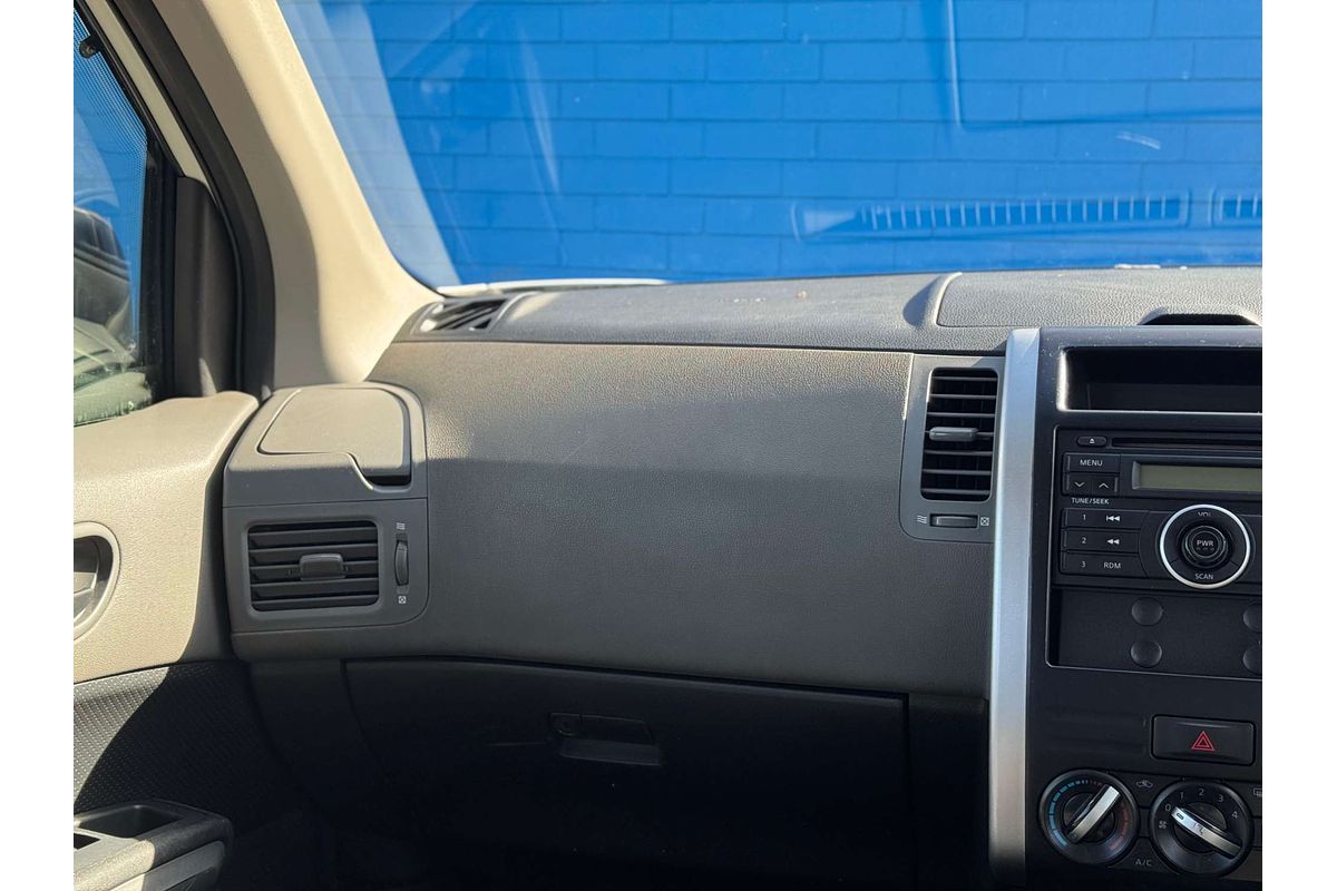 2009 Nissan X-TRAIL ST T31