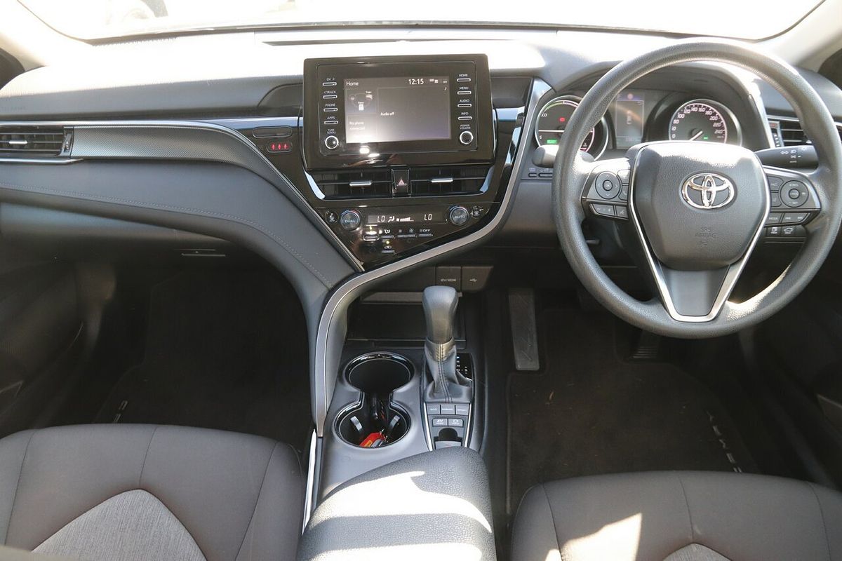2024 Toyota Camry Ascent AXVH70R
