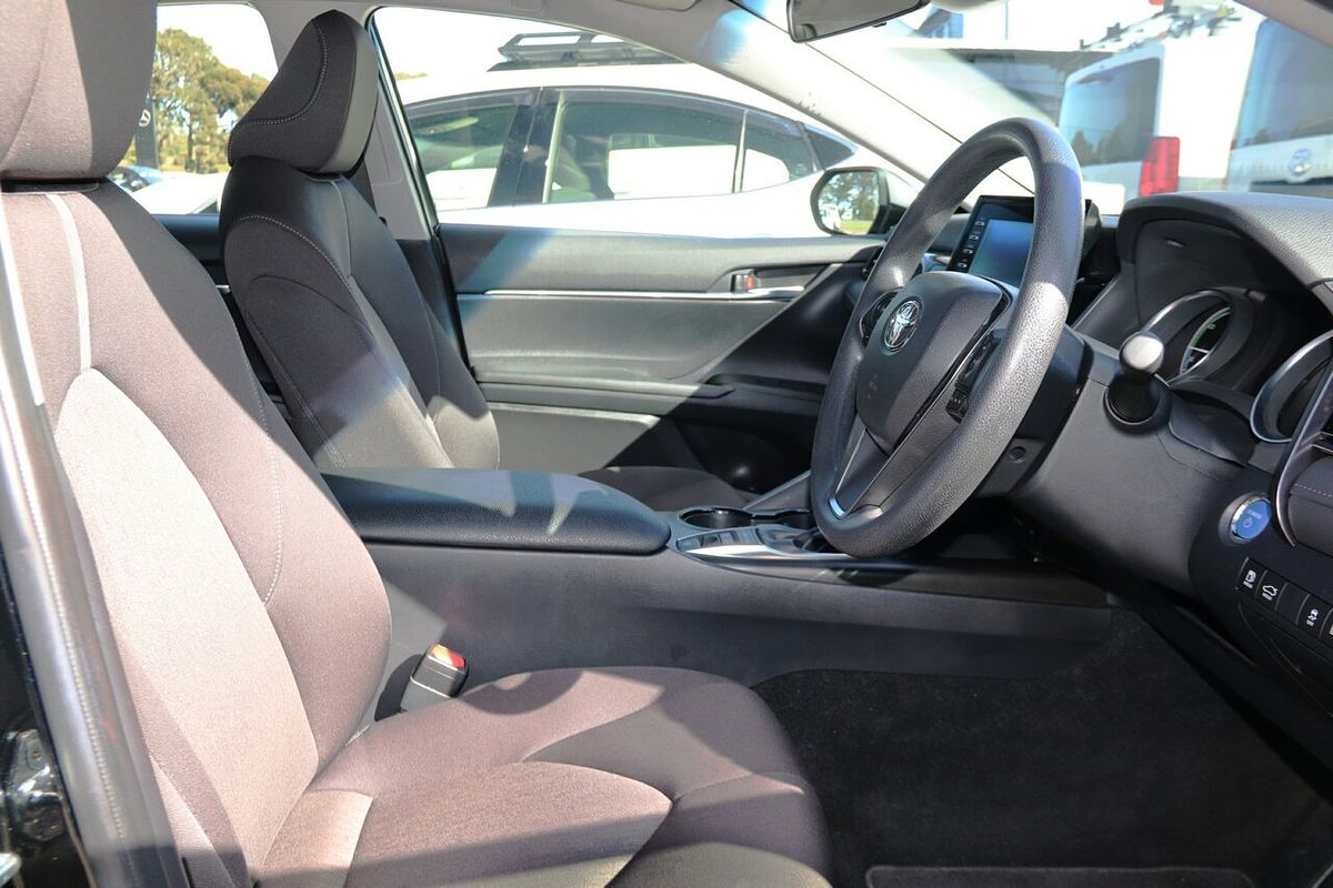 2024 Toyota Camry Ascent AXVH70R