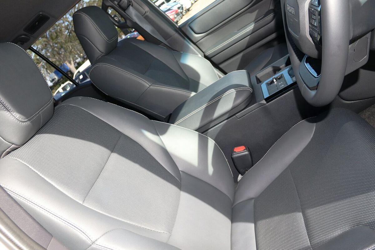 2024 Toyota Landcruiser Prado GXL GDJ251R