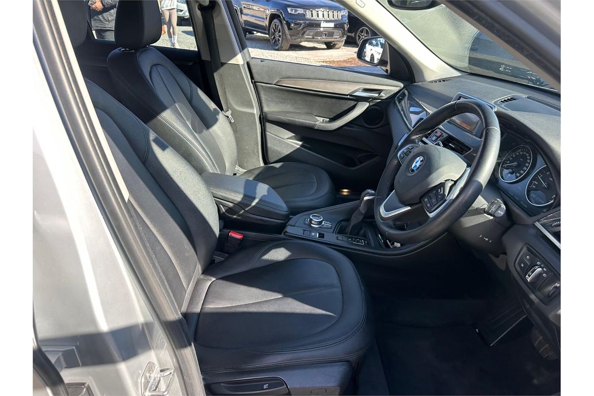 2016 BMW X1 sDrive20i F48