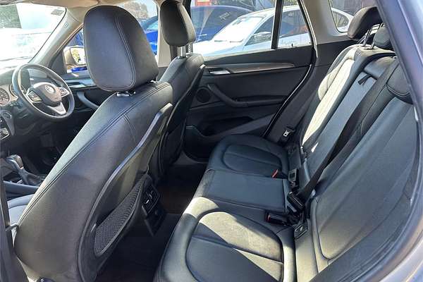 2016 BMW X1 sDrive20i F48