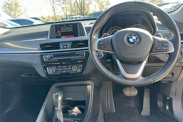 2016 BMW X1 sDrive20i F48