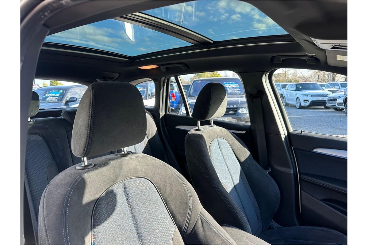 2019 BMW X1 sDrive18d F48