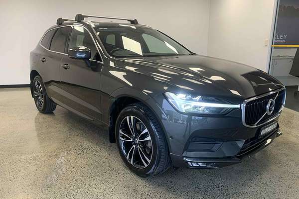 2021 Volvo XC60 T5 Momentum