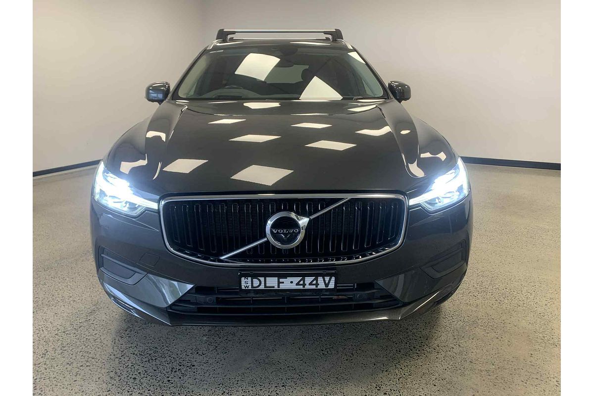 2021 Volvo XC60 T5 Momentum