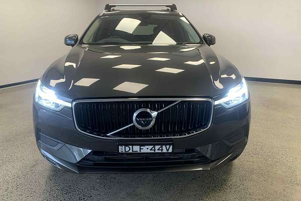 2021 Volvo XC60 T5 Momentum