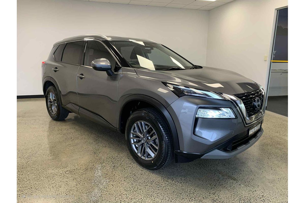2023 Nissan X-TRAIL ST T33