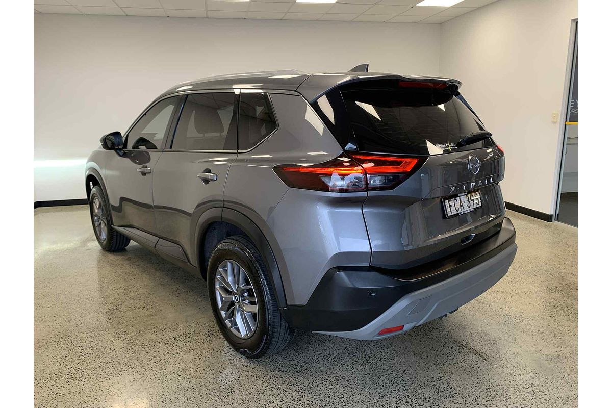 2023 Nissan X-TRAIL ST T33