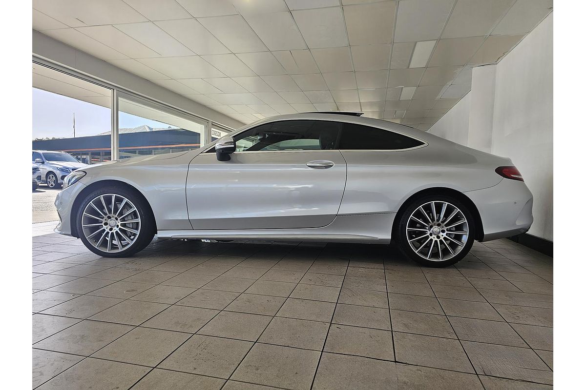 2016 Mercedes-Benz C-Class C300 C205