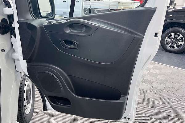 2022 Mitsubishi Express GLX SN LWB