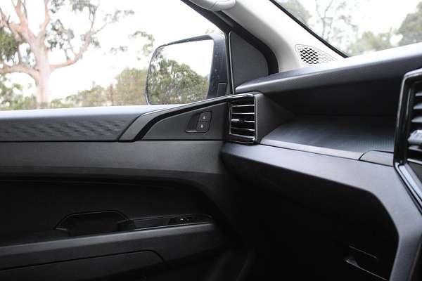 2024 Volkswagen Amarok TDI405 Core NF 4X4