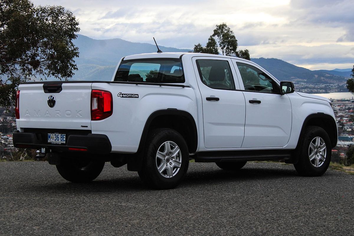 2024 Volkswagen Amarok TDI405 Core NF 4X4