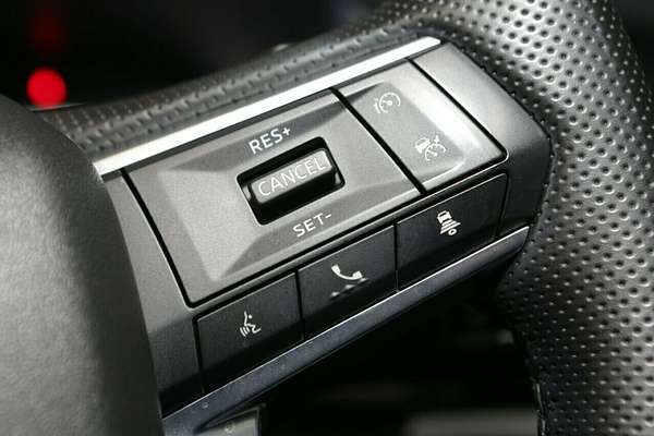 2024 Mitsubishi Outlander LS ZM