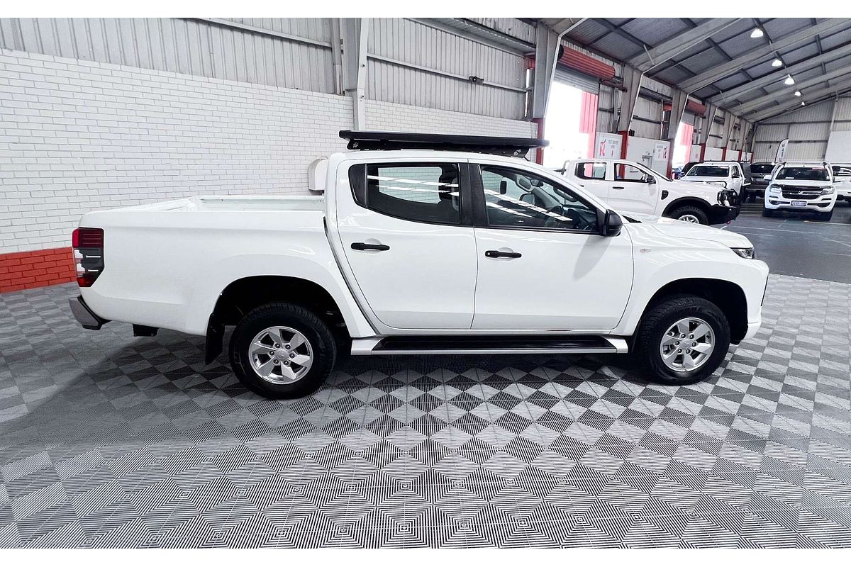2019 Mitsubishi Triton GLX+ MR 4X4