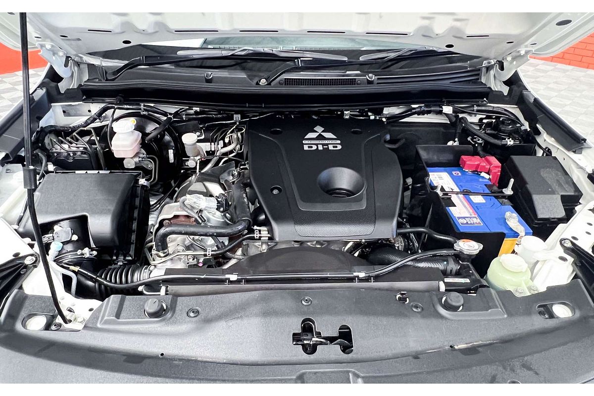 2019 Mitsubishi Triton GLX+ MR 4X4
