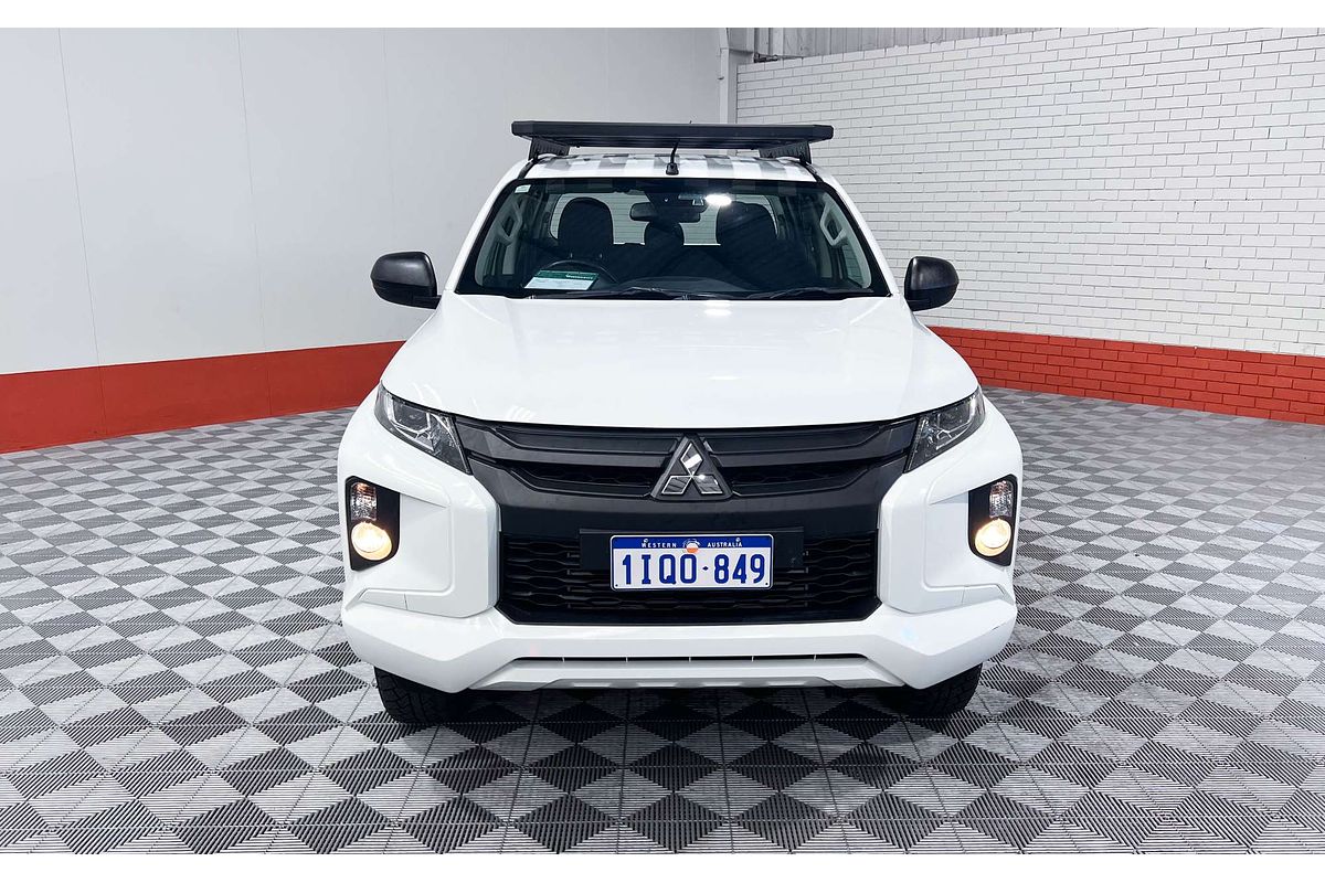 2019 Mitsubishi Triton GLX+ MR 4X4