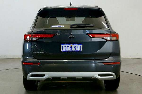 2024 Mitsubishi Outlander LS ZM
