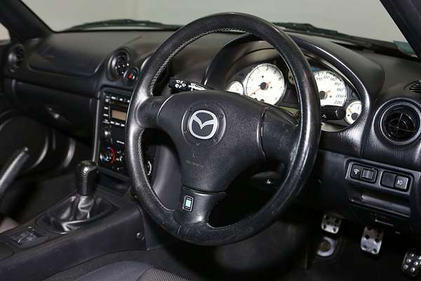 2000 Mazda MX-5 NB Series 1