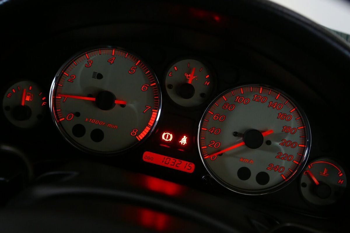 2000 Mazda MX-5 NB Series 1