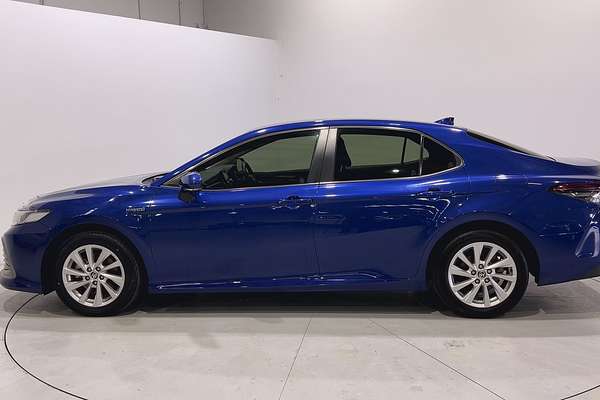 2022 Toyota Camry Ascent AXVH70R