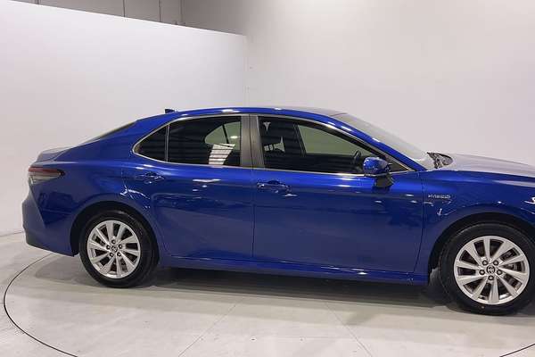 2022 Toyota Camry Ascent AXVH70R