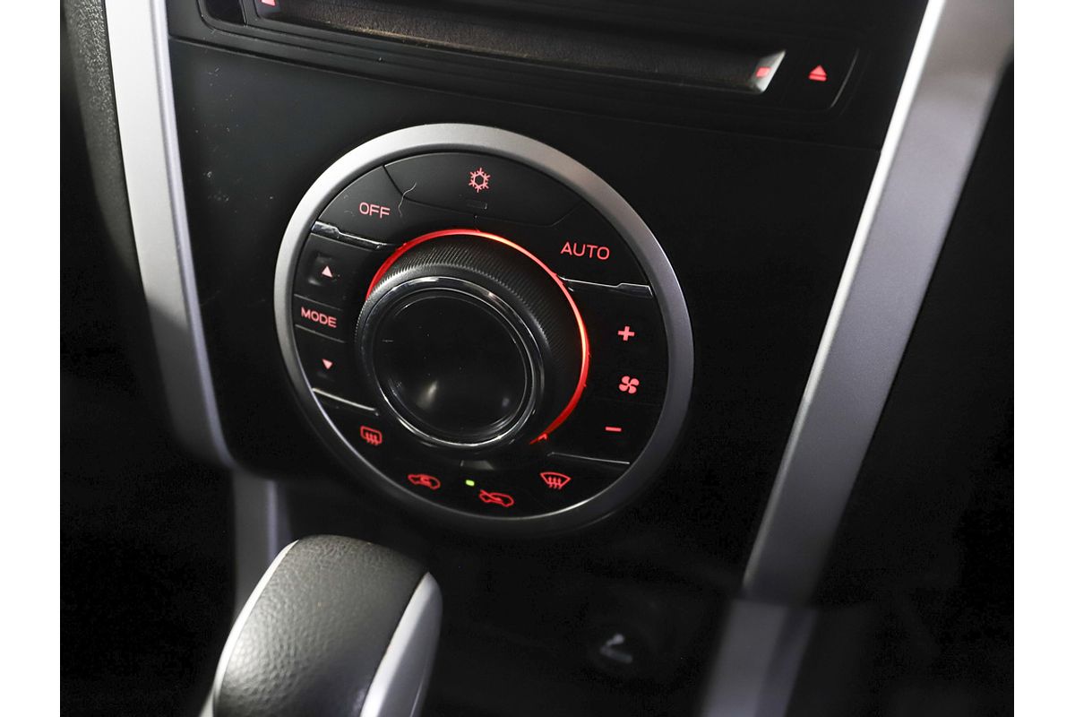 2018 Isuzu MU-X LS-T