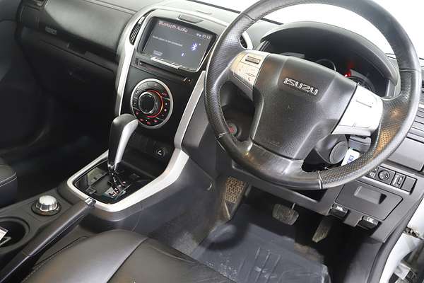 2018 Isuzu MU-X LS-T