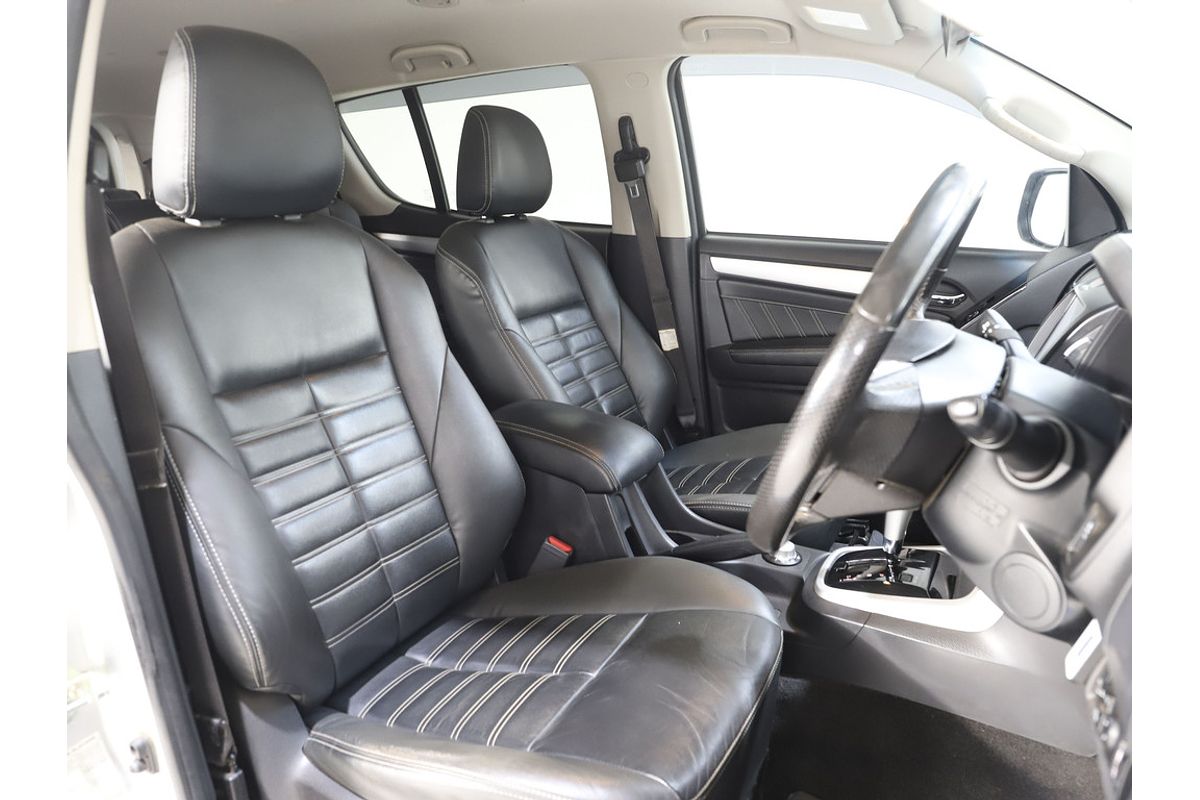 2018 Isuzu MU-X LS-T