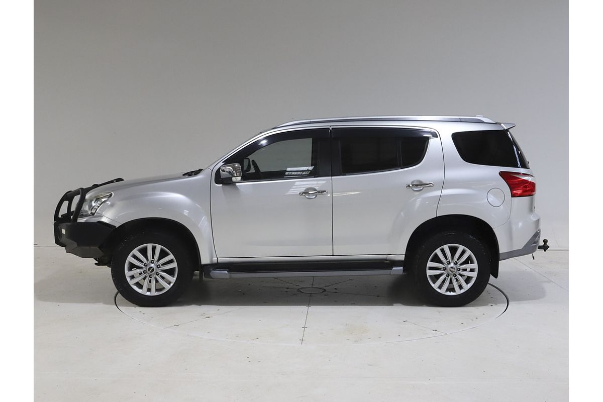 2018 Isuzu MU-X LS-T