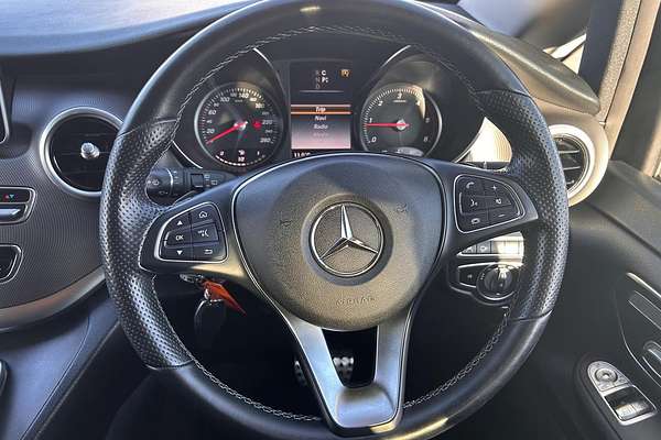 2020 Mercedes-Benz V-Class V220 d 447
