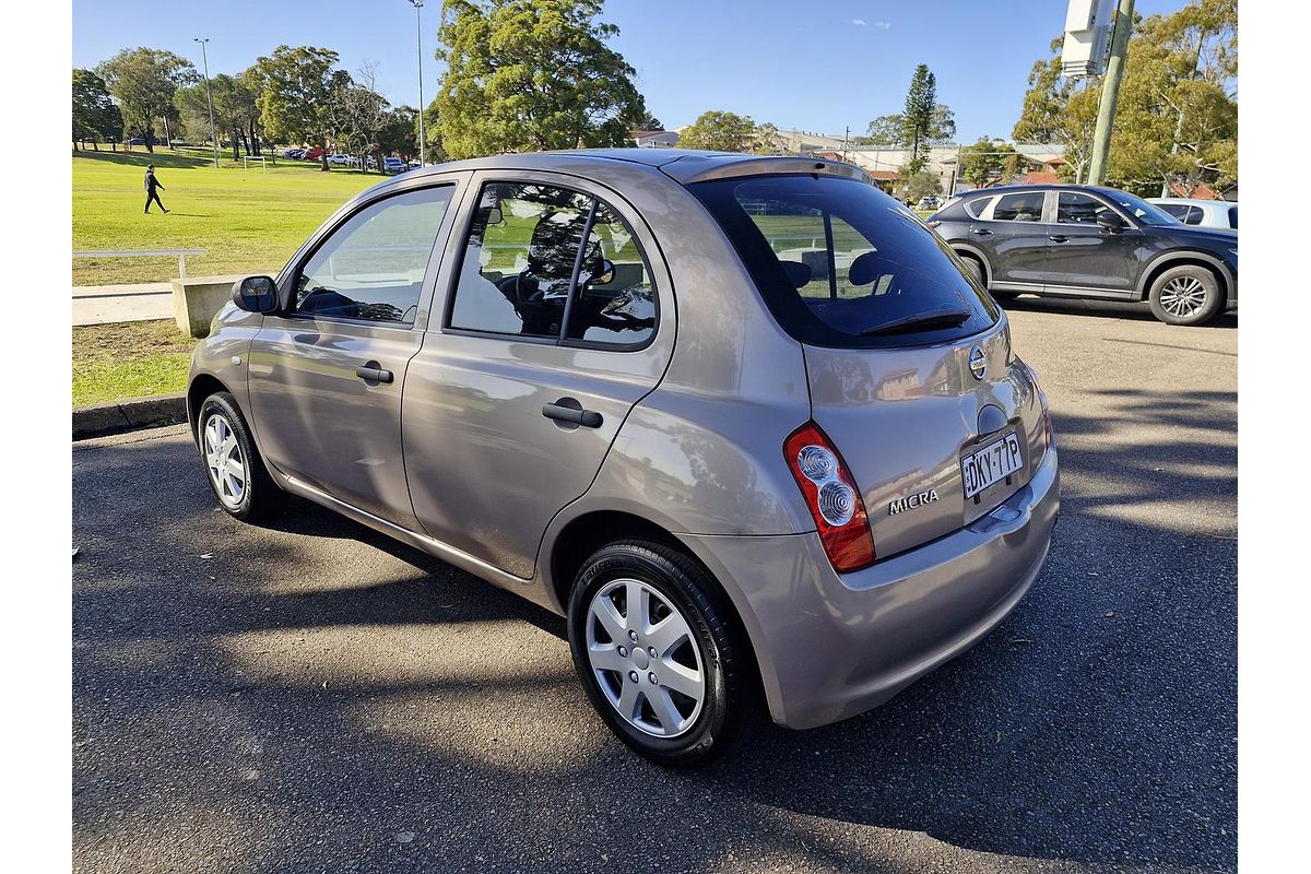 2010 Nissan Micra K12
