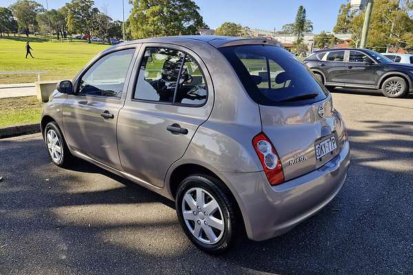 2010 Nissan Micra K12