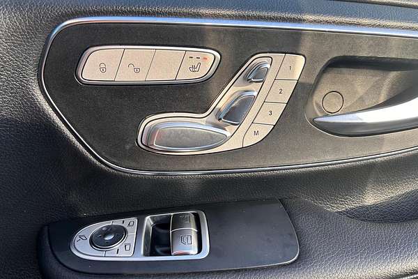 2020 Mercedes-Benz V-Class V220 d 447