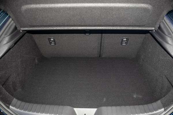 2025 Mazda 3 G25 Evolve SP BP Series