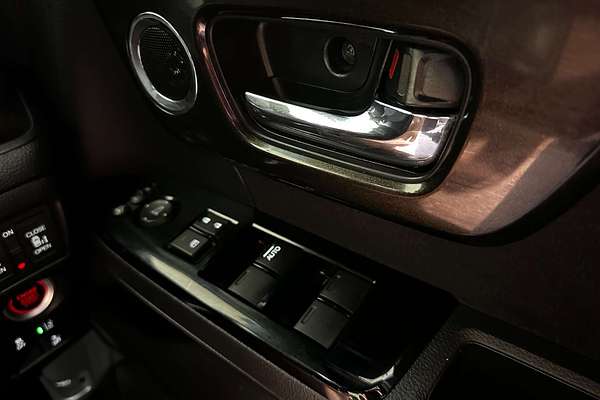 2020 Honda N-Box Custom G L Turbo Honda Sensing JF3