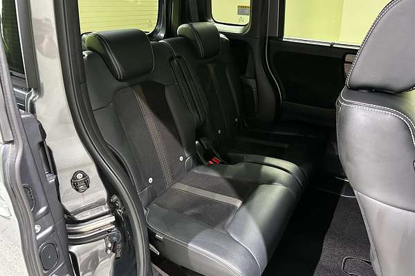 2020 Honda N-Box Custom G L Turbo Honda Sensing JF3