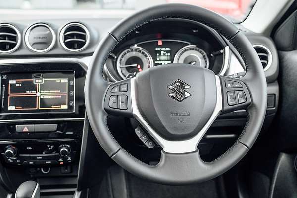 2024 Suzuki Vitara Turbo LY Series II