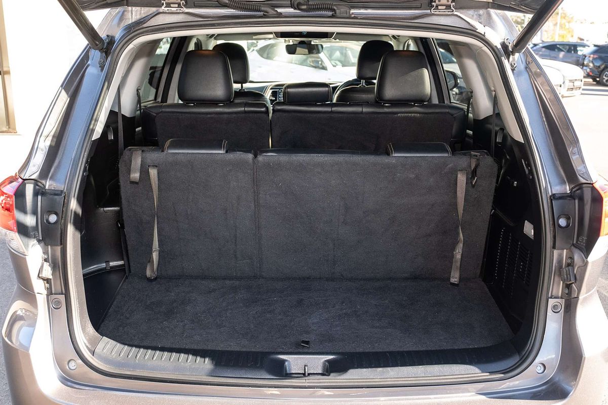 2018 Toyota Kluger Grande GSU50R