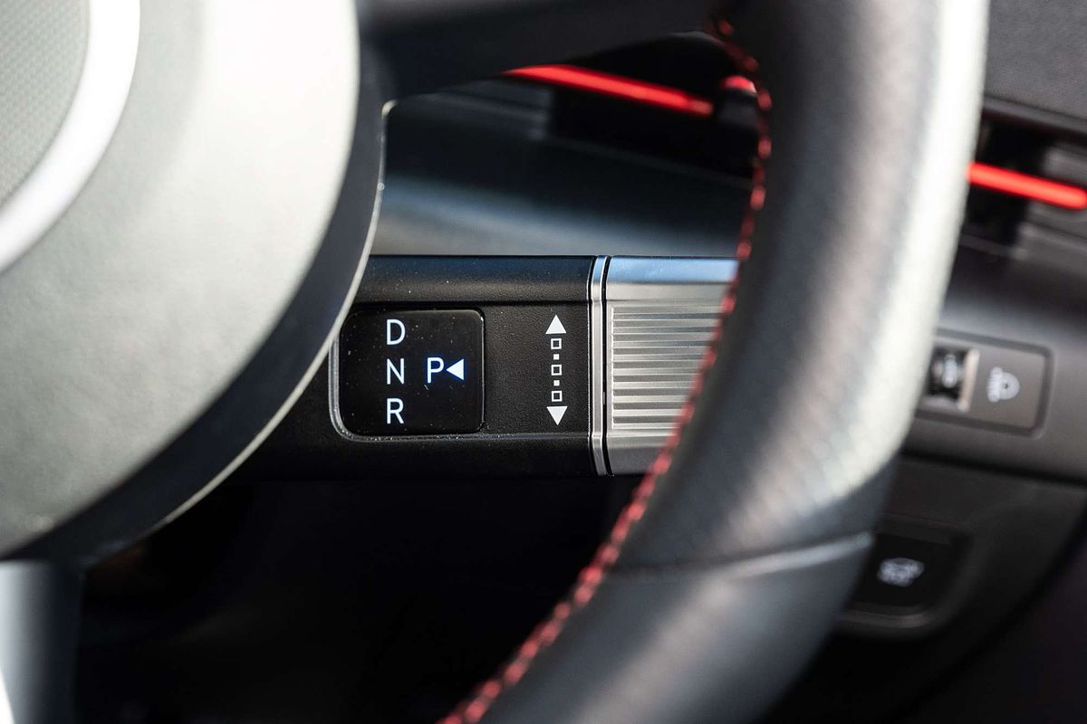 2024 Hyundai Kona Premium N Line SX2.V1